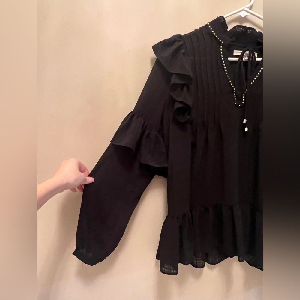 FINAL
PRICE Free Generation Ruffled Blouse - Picture 3 of 7